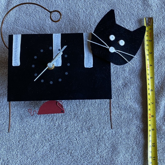 Funky Rustic Metal Cat Lover’s WALL CLOCK Black/White/Bare Metal - Picture 10 of 11